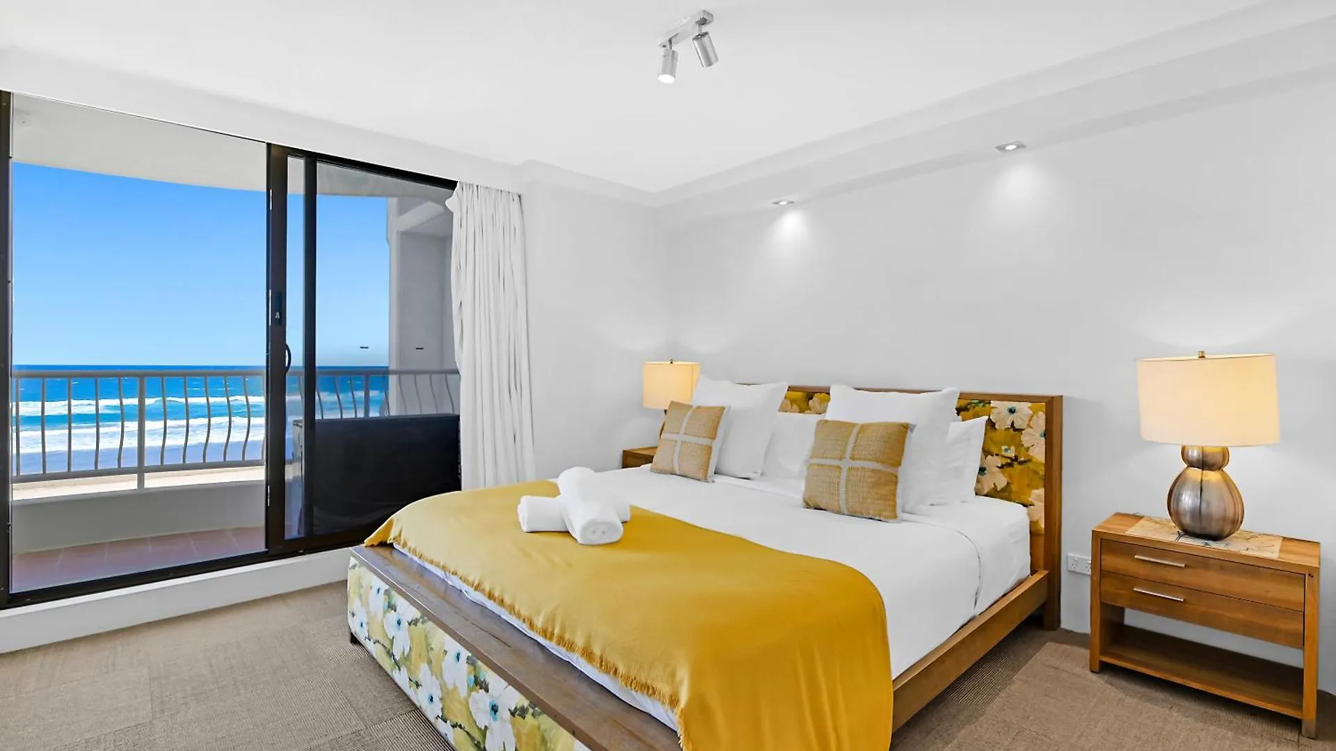 Albatross North Apartments Gold Coast Aparthotel