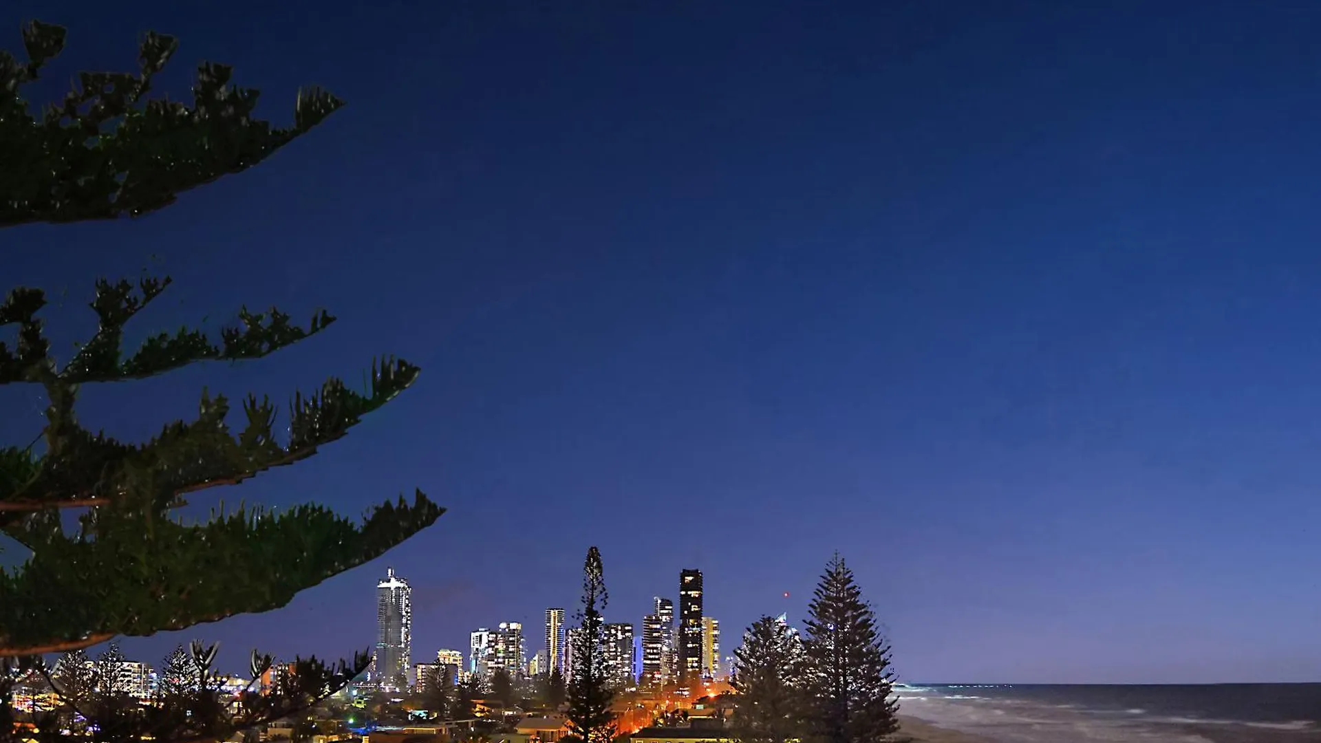Albatross North Apartments Gold Coast 4*,