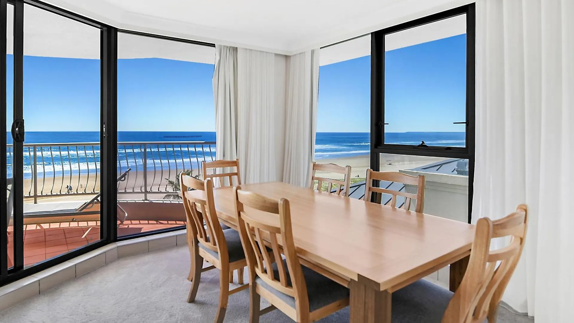 Albatross North Apartments Gold Coast Aparthotel