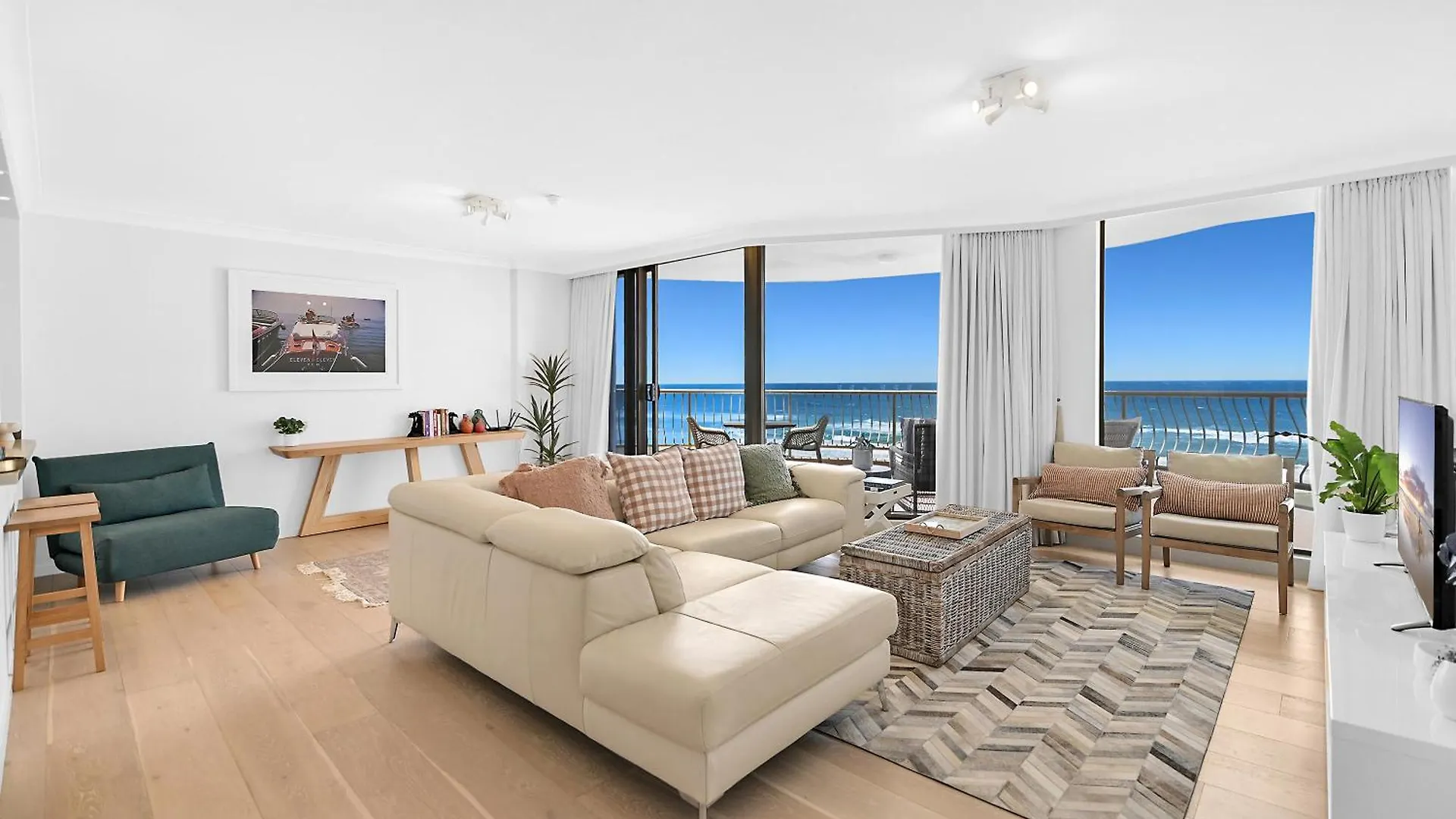 Albatross North Apartments Gold Coast Aparthotel